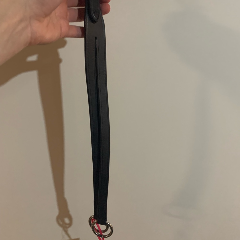 Running martingale attachment